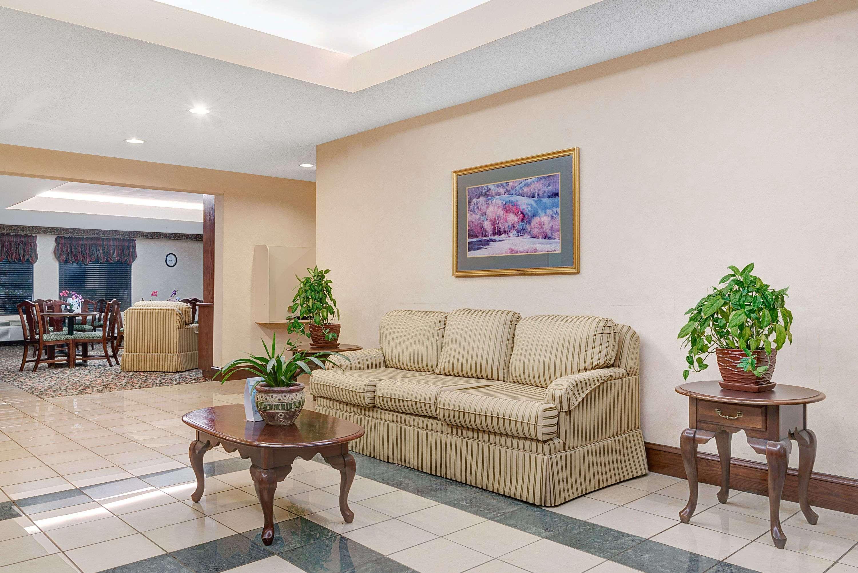 Days Inn By Wyndham Burlington East Haw River Eksteriør bilde