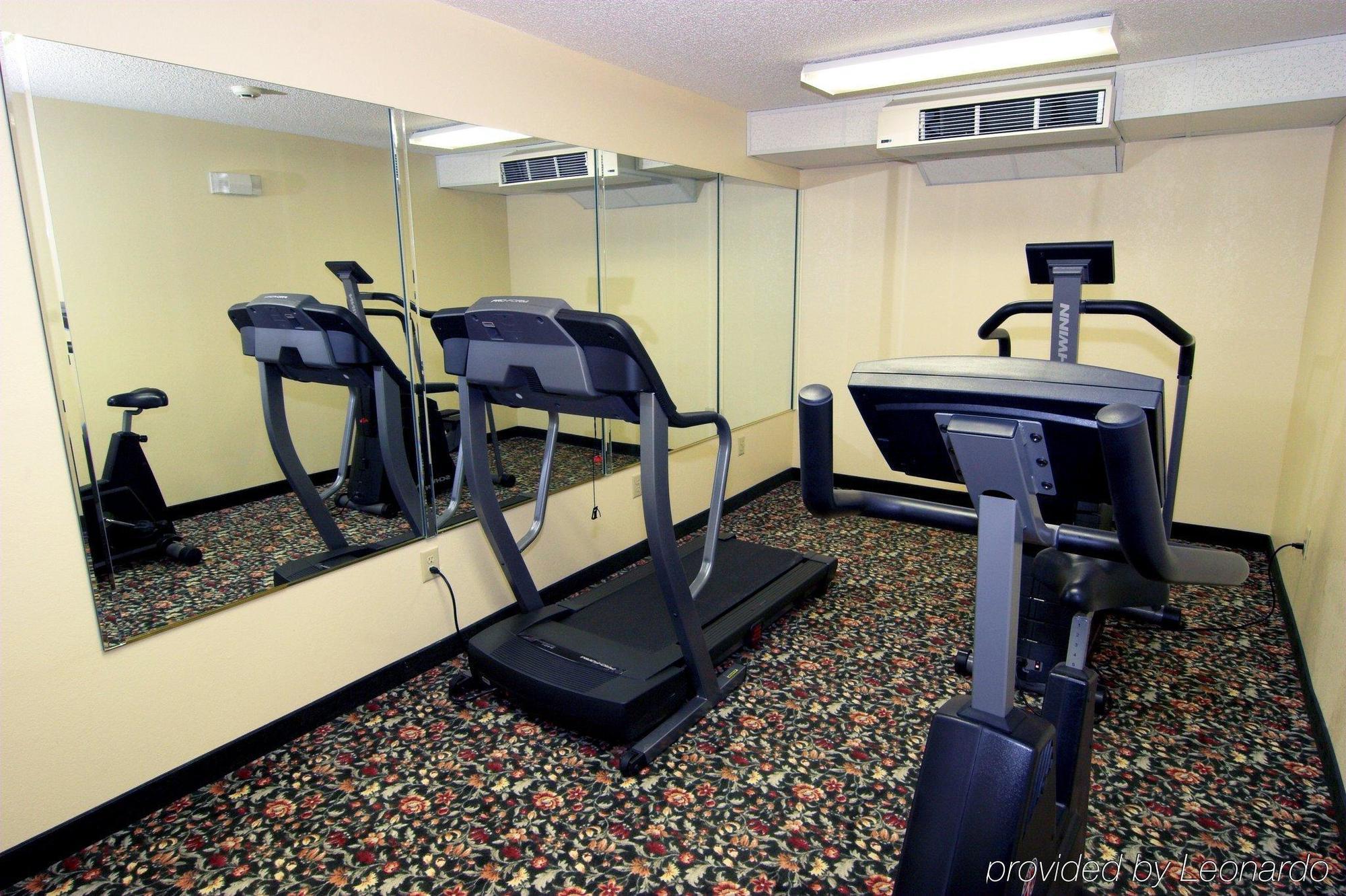 Days Inn By Wyndham Burlington East Haw River Fasiliteter bilde