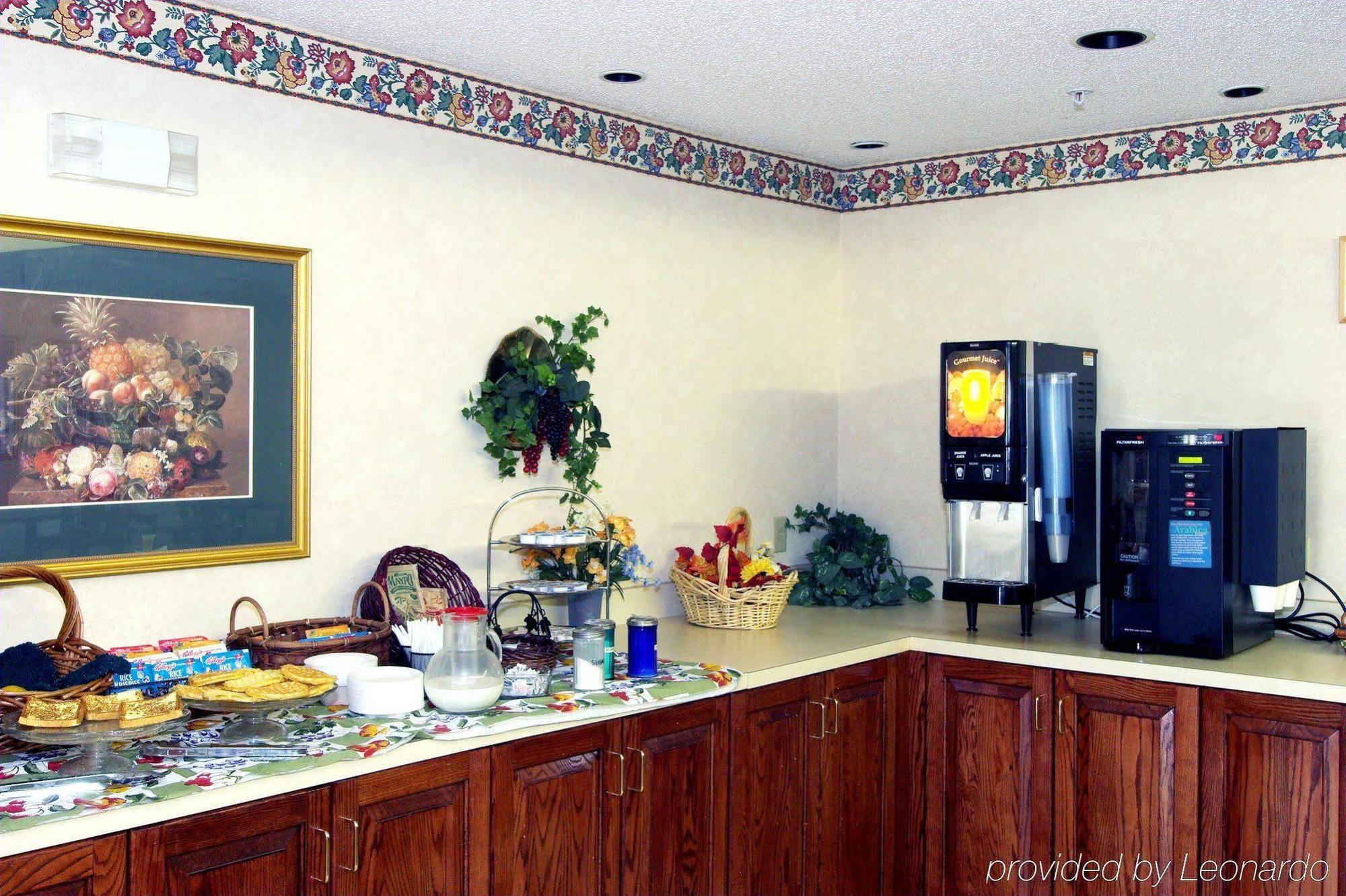 Days Inn By Wyndham Burlington East Haw River Restaurant bilde