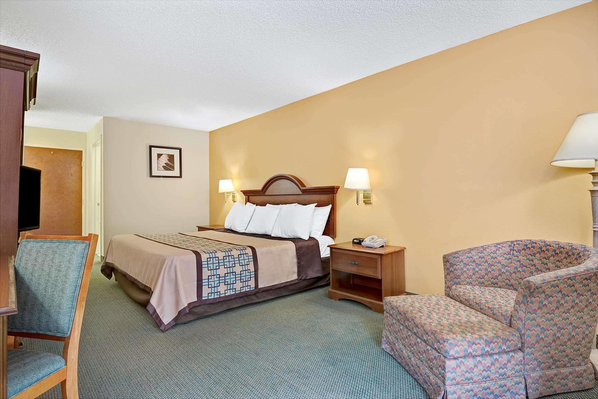 Days Inn By Wyndham Burlington East Haw River Eksteriør bilde